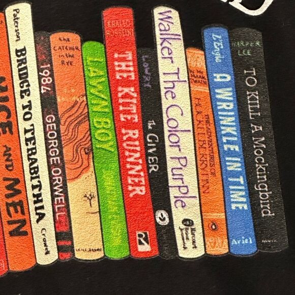 Graphic I’m with the banned Black Graphic T-Shirt with Colorful Book Design - Picture 4 of 10